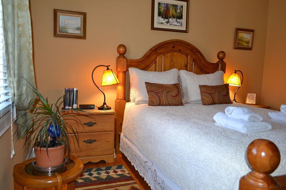 Williams Gate Bed & Breakfast Private Suites Niagara-on-the-Lake Eksteriør billede