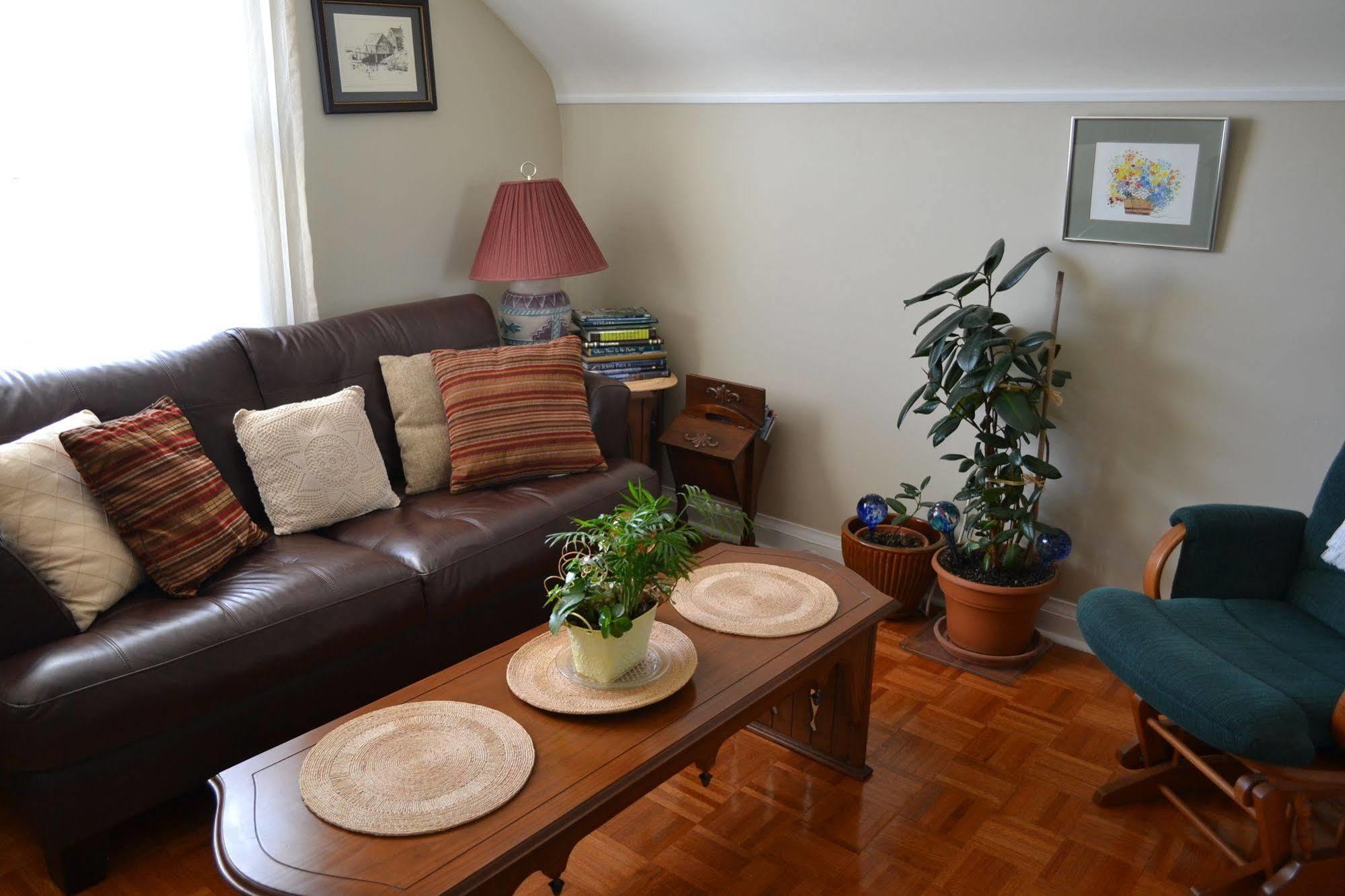 Williams Gate Bed & Breakfast Private Suites Niagara-on-the-Lake Eksteriør billede