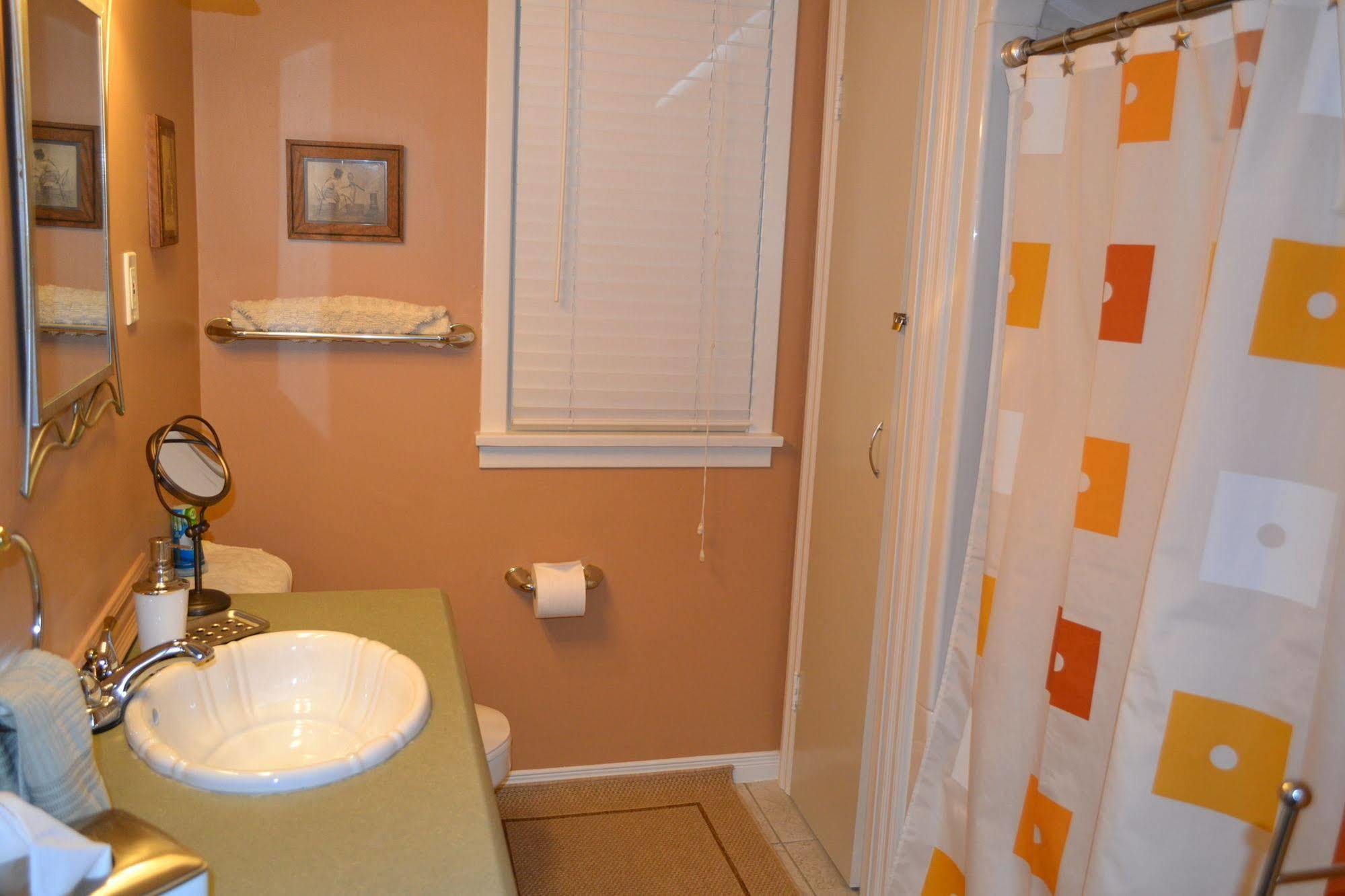 Williams Gate Bed & Breakfast Private Suites Niagara-on-the-Lake Eksteriør billede