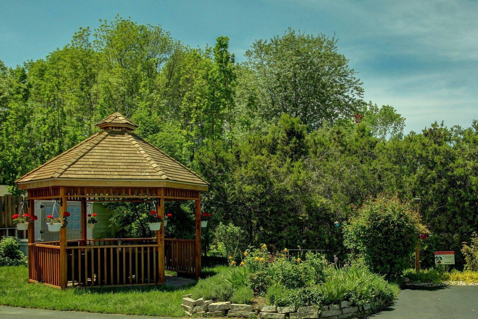 Williams Gate Bed & Breakfast Private Suites Niagara-on-the-Lake Eksteriør billede